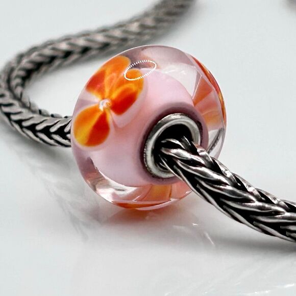 TROLLBEADS Pink & Orange Red Flower Unique LAA 925S NEW Condition - Picture 2 of 5